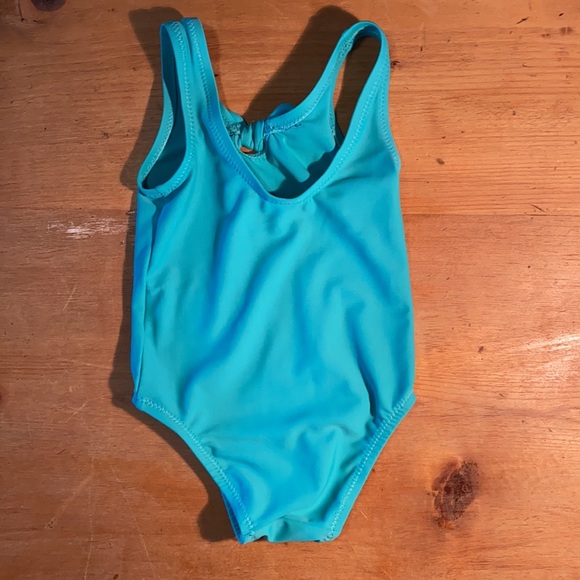 2 Old Navy Swimsuits - Picture 6 of 9